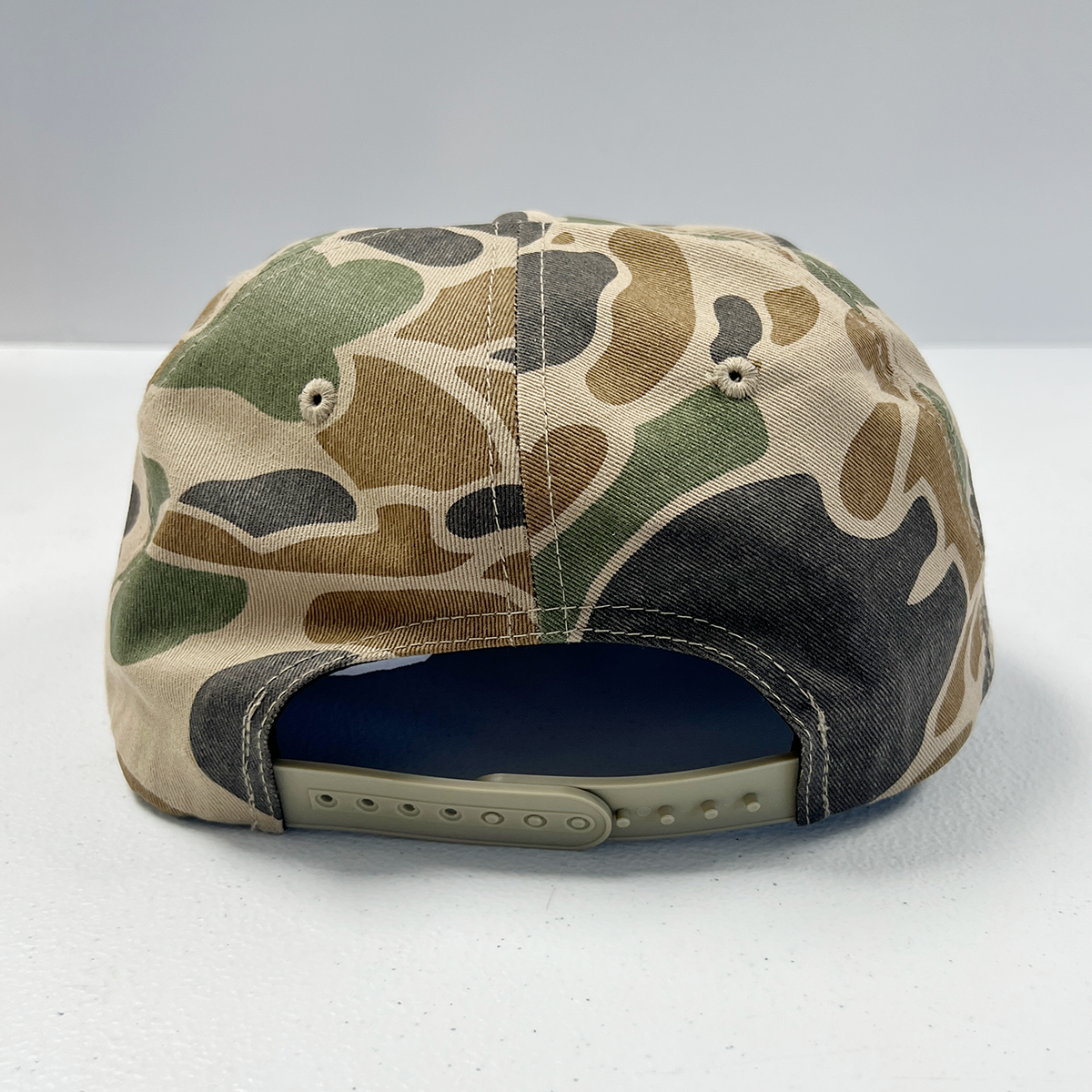 FIXIN'S SNAPBACK CAMPER HAT - CAMO